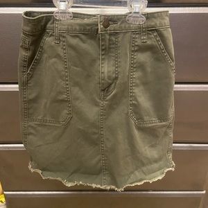 Universal Threads Army Green Skirt
